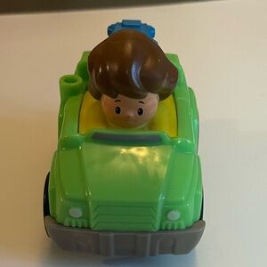 Little People Wheelies Green Kids Toy Car with Brown-Haired Figure Play Vehicle